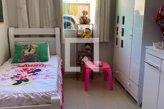 Quarto 2 de casa à venda com 2 quartos, 100m² em Jardim Vitoria, Belo Horizonte