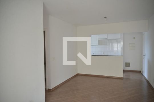 Sala de apartamento para alugar com 3 quartos, 77m² em Campestre, Santo André