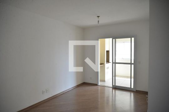 Sala de apartamento para alugar com 3 quartos, 77m² em Campestre, Santo André