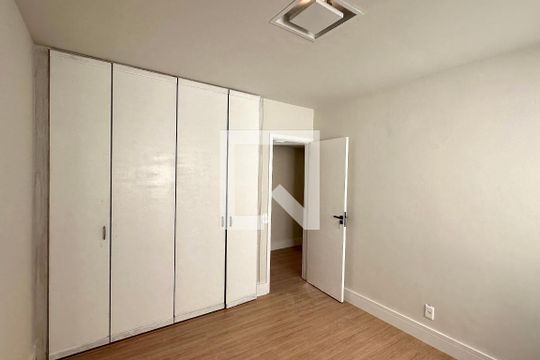 Quarto de apartamento à venda com 4 quartos, 148m² em Ipanema, Rio de Janeiro