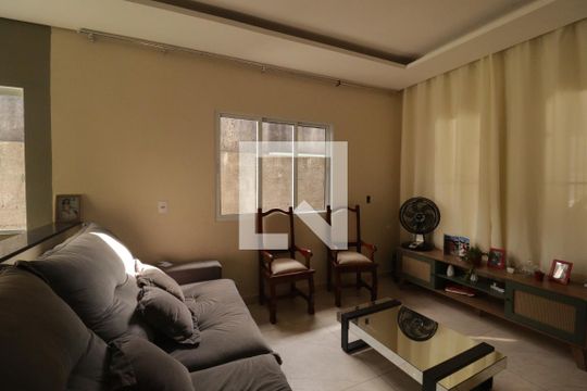 Sala de casa à venda com 3 quartos, 223m² em Jardim Novo Mundo, Várzea Paulista