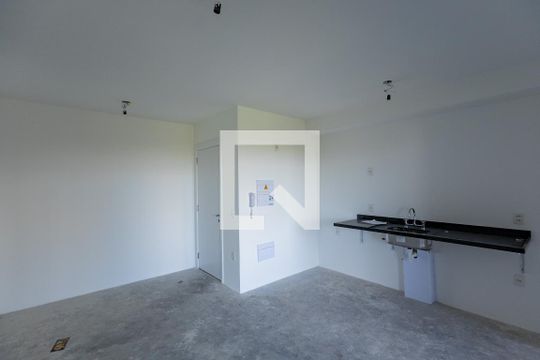 Sala/Cozinha de apartamento para alugar com 3 quartos, 86m² em Vila Sofia, São Paulo