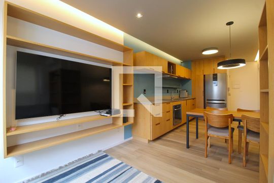 Sala/Cozinha de apartamento à venda com 1 quarto, 44m² em Itaim Bibi, São Paulo