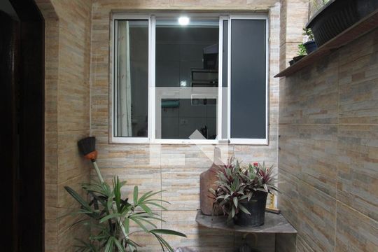 Área de Serviço de casa à venda com 3 quartos, 220m² em São Pedro, Osasco