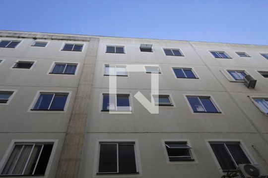 Fachada de apartamento à venda com 2 quartos, 50m² em Chácara das Pedras, Porto Alegre