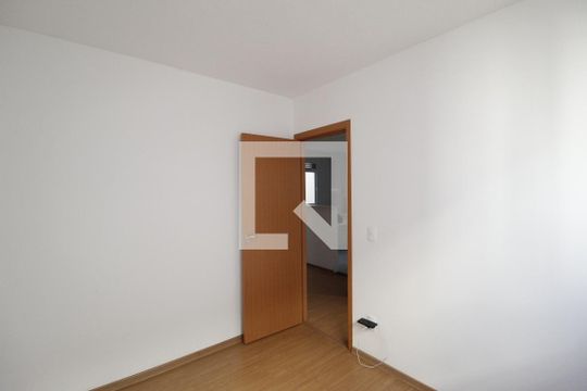 Quarto 1 de apartamento à venda com 2 quartos, 50m² em Chácara das Pedras, Porto Alegre