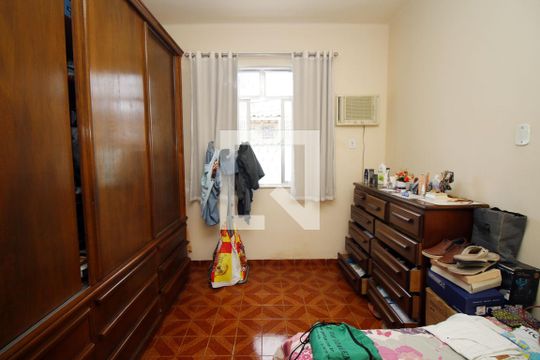 Quarto 1 de casa à venda com 3 quartos, 100m² em Parada de Lucas, Rio de Janeiro