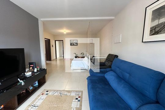 Sala de casa à venda com 4 quartos, 360m² em Vila Pindorama, Barueri