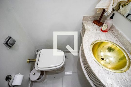 Casa à venda com 3 quartos, 298m² em Ipiranga, São Paulo