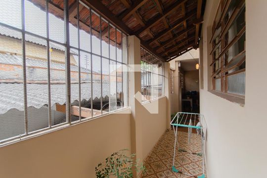 Entrada de casa para alugar com 3 quartos, 140m² em Ipiranga, São Paulo