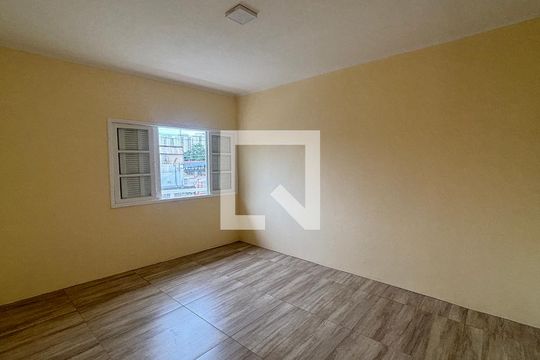 Quarto de casa de condomínio à venda com 2 quartos, 80m² em Jardim Stetel, Santo André