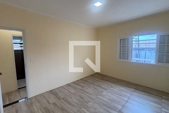 Quarto de casa de condomínio à venda com 2 quartos, 80m² em Jardim Stetel, Santo André