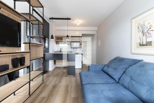 Sala de apartamento para alugar com 1 quarto, 33m² em Vila Nair, São Paulo
