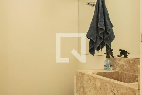 Lavabo de casa à venda com 3 quartos, 150m² em Vila da Saúde, São Paulo