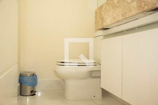 Lavabo de casa à venda com 3 quartos, 150m² em Vila da Saúde, São Paulo