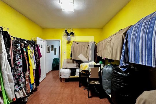 Sala de casa para alugar com 2 quartos, 81m² em Vila Cordeiro, São Paulo