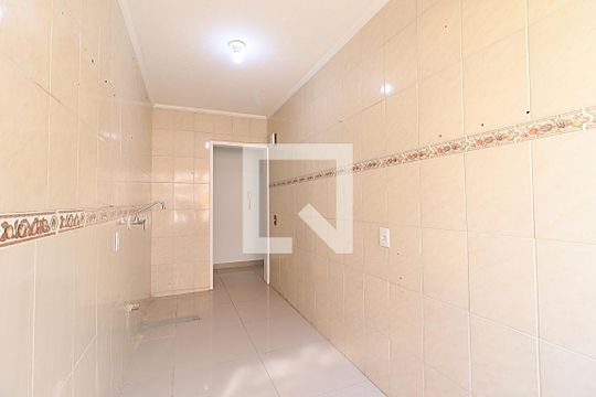 Cozinha de apartamento à venda com 2 quartos, 59m² em Jardim do Salso, Porto Alegre
