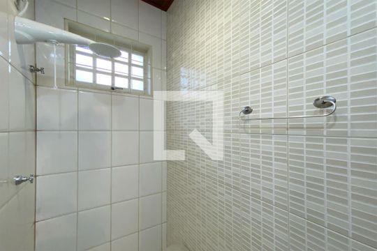 Banheiro da Suíte de casa para alugar com 3 quartos, 148m² em Santo Antônio, Belo Horizonte