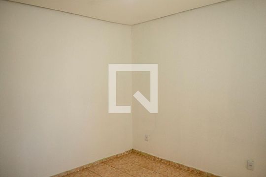 Quarto 1 de casa para alugar com 2 quartos, 70m² em Setor Sul, Goiânia