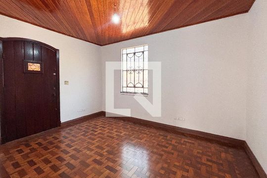 Sala de casa à venda com 2 quartos, 220m² em Sumaré, São Paulo