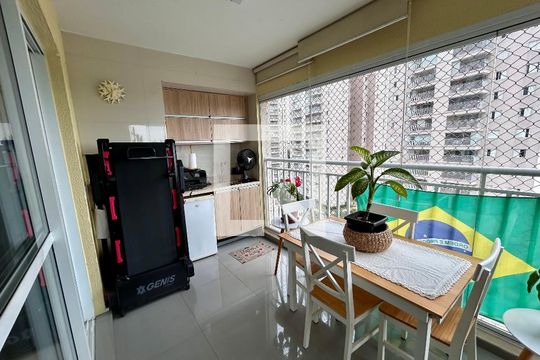 Sacada de apartamento para alugar com 2 quartos, 86m² em Vila Augusta, Guarulhos