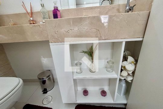 Lavabo de apartamento para alugar com 2 quartos, 86m² em Vila Augusta, Guarulhos