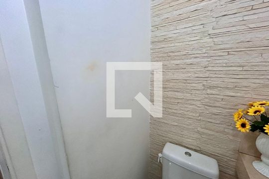 Lavabo de apartamento para alugar com 2 quartos, 86m² em Vila Augusta, Guarulhos