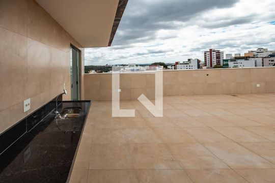 Área Privada de apartamento à venda com 4 quartos, 262m² em Santa Rosa, Belo Horizonte