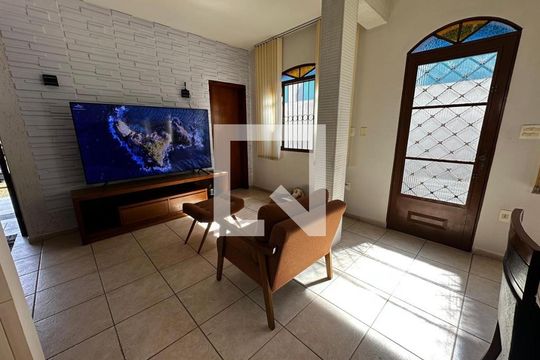 Sala de casa à venda com 4 quartos, 300m² em Nova Granada, Belo Horizonte