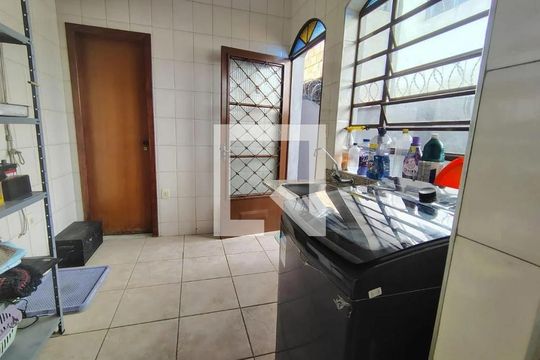 Área de Serviço de casa à venda com 4 quartos, 300m² em Nova Granada, Belo Horizonte