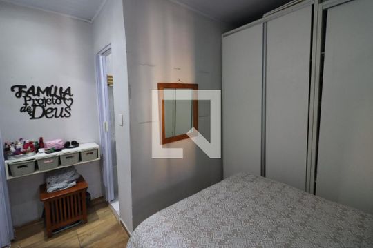 Suíte 1 de casa à venda com 6 quartos, 293m² em Padroeira, Osasco