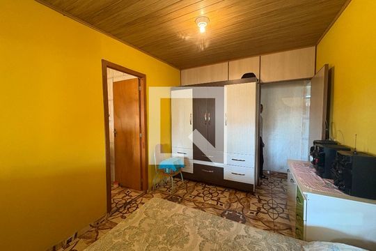 Suíte 1 de casa à venda com 2 quartos, 191m² em Jardim Cruz Alta, Várzea Paulista