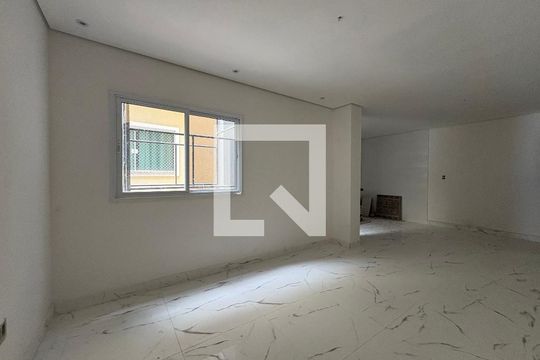 Sala de apartamento à venda com 2 quartos, 90m² em Vila Curuçá, Santo André