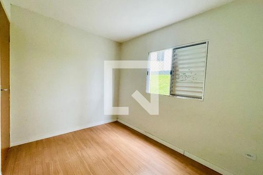 Quarto 2 de apartamento para alugar com 2 quartos, 48m² em Jardim São Luis, Guarulhos