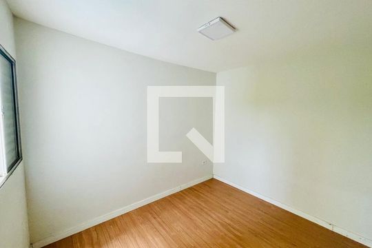 Quarto 1 de apartamento para alugar com 2 quartos, 48m² em Jardim São Luis, Guarulhos