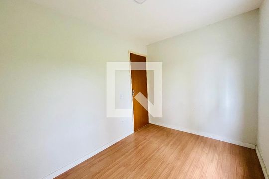 Quarto 2 de apartamento para alugar com 2 quartos, 48m² em Jardim São Luis, Guarulhos