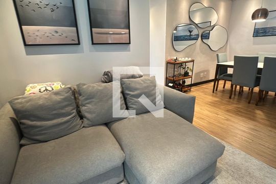 Sala de apartamento para alugar com 2 quartos, 78m² em Empresarial 18 do Forte, Barueri