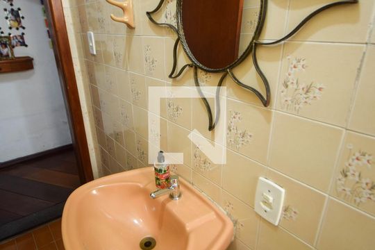 Lavabo de casa à venda com 3 quartos, 113m² em Vila Aricanduva, São Paulo