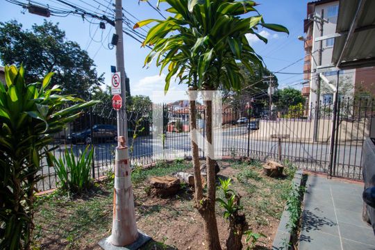 Jardim de casa para alugar com 4 quartos, 330m² em Jardim Emilia, Sorocaba