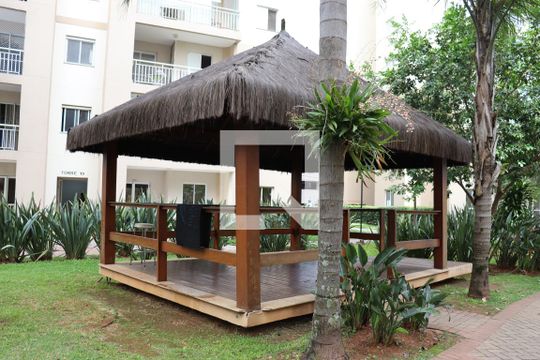 Área comum de apartamento para alugar com 2 quartos, 61m² em Jardim Tupanci, Barueri