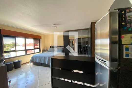 Cozinha de apartamento para alugar com 1 quarto, 38m² em Vila Nova, Novo Hamburgo
