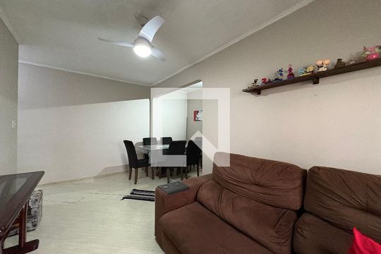 Sala de apartamento à venda com 2 quartos, 60m² em Vila Lutécia, Santo André