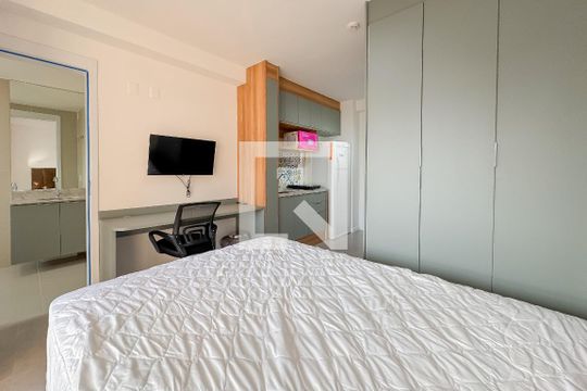 Quarto de kitnet/studio para alugar com 1 quarto, 32m² em Sacomã, São Paulo