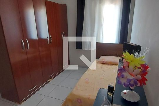 Quarto 1 de casa à venda com 2 quartos, 68m² em Vila Antonieta, São Paulo
