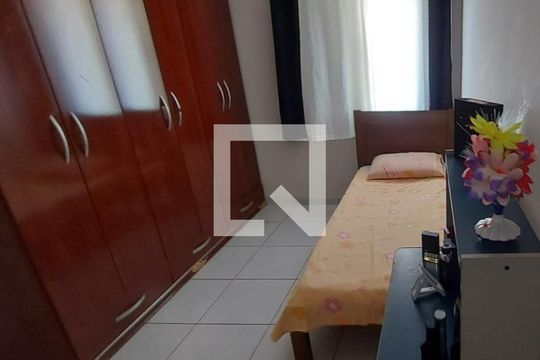 Quarto 1 de casa à venda com 2 quartos, 68m² em Vila Antonieta, São Paulo