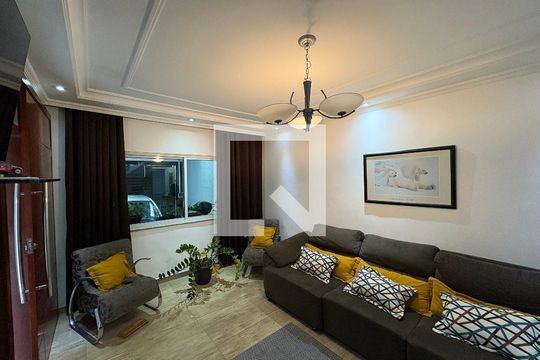 Sala de casa à venda com 3 quartos, 185m² em Vila Curuçá, Santo André