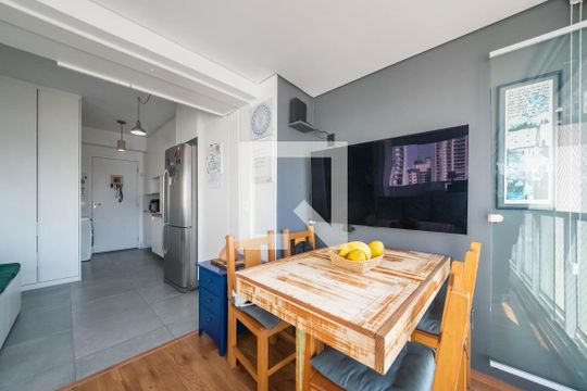 Varanda  de kitnet/studio à venda com 1 quarto, 38m² em Vila Mariana, São Paulo