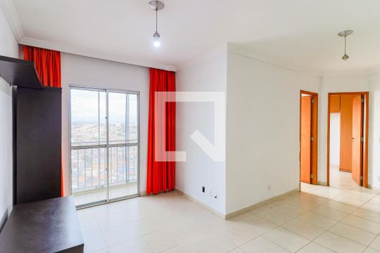 Sala de apartamento para alugar com 2 quartos, 50m² em Jardim Capelinha, São Paulo