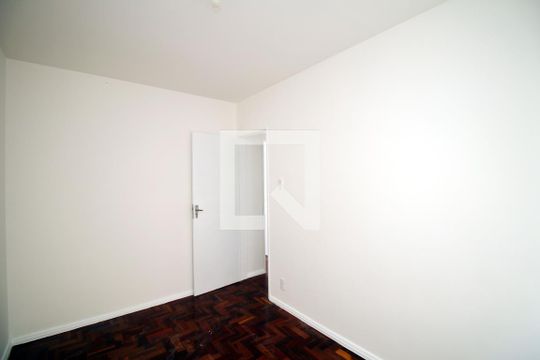 Quarto 2 de apartamento à venda com 2 quartos, 42m² em Irajá, Rio de Janeiro