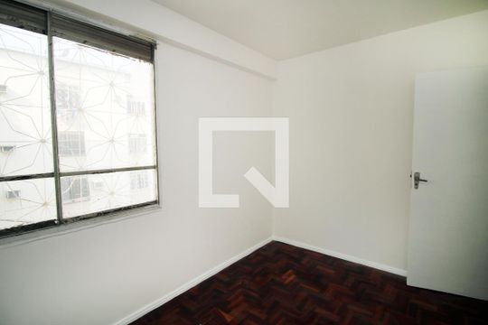 Quarto 1 de apartamento à venda com 2 quartos, 42m² em Irajá, Rio de Janeiro